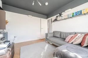 Photo 13- click for photo gallery